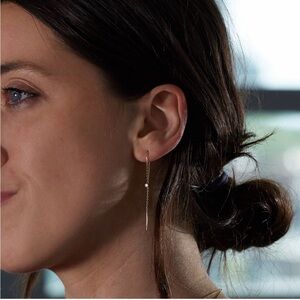 Catbird Diamond Greco Lariat Earring (single).